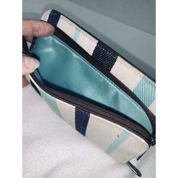 Thirty-One 31 Wallet Three Zipper Blues Denim-look Stripes Canvas Twill READ - Picture 4 of 10